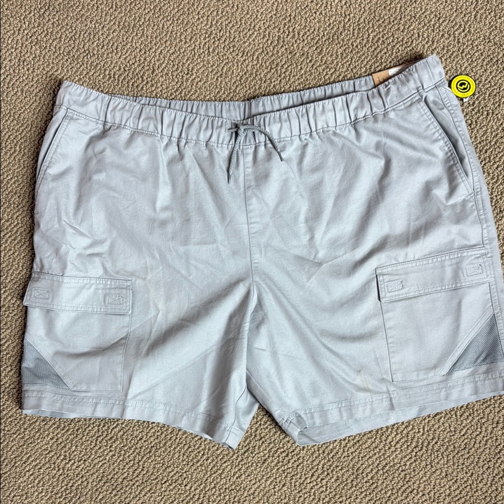 Magellan Outdoors Gray Cargo Shorts Elastic Waist